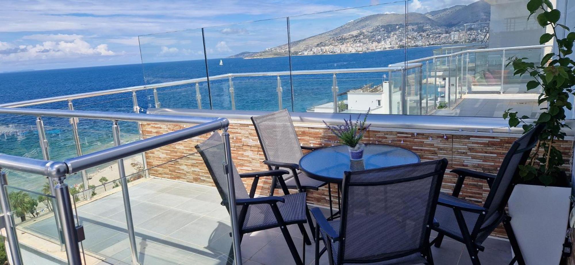Sadet'S Penthouse Saranda Apartment Exterior photo