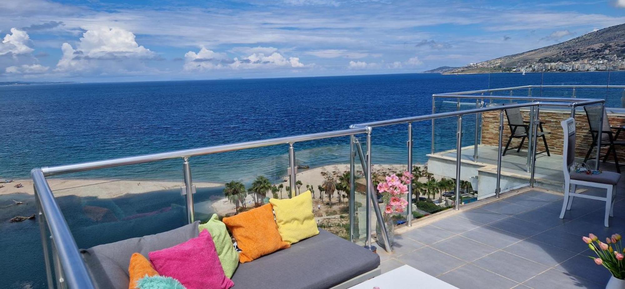 Sadet'S Penthouse Saranda Apartment Exterior photo